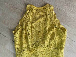 ✨ Zara Women’s Mustard Yellow Lace Midi Dress 💛