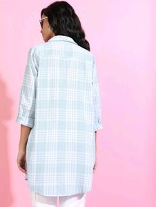 crop top and shirt for women