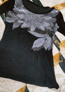 black flower print t shirt