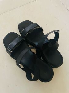 Black Flat Sandals