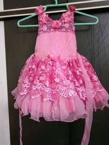 pink balloonback streching frock
