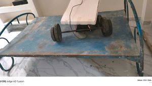 Vintage Metal Bed only it's very heavy & good con