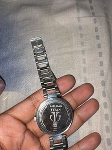 GUCCI Pro Perfume &amp; Titan Watch Set