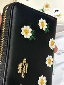 Coach Daisy Wallet