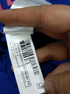 Decathlon Blue "Never Give Up" Graphic T-Shirt