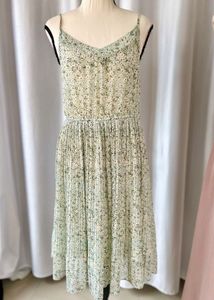 Floral Print Pleated Dress
