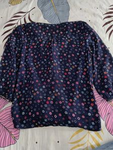 Floral Print Top Blue 💙