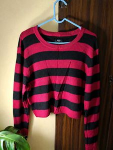 Grunge Striped Long Sleeve Crop Top