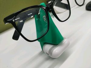 Glass Holder | Specs