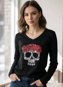 NO BOUNDARIES Skull & Roses Graphic Tee