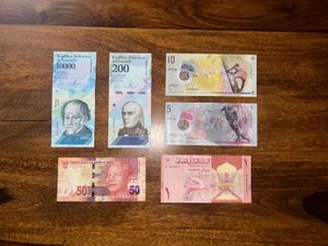 Foreign Currency Collection
