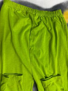 Embroidered Kurta with Leggings