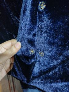 New 1 Meter Velvet Beautiful Blouse Piece