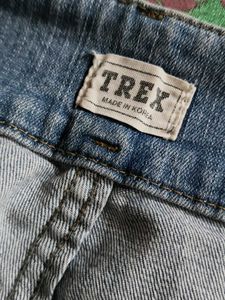 Women's Light Wash Flare Jeans