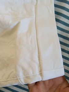 Chic White Cropped Pants