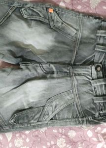 Trendy Denim Jeans