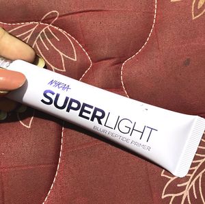 Nykaa Superlight Blur Peptide Primer