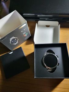 Noise fit halo plus metallic build smartwatch
