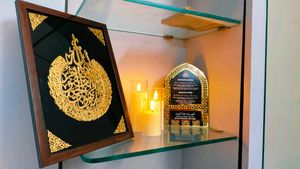Islamic Calligraphy Wall Art