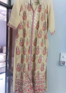 Heavy Partywear Suit With Embrioder Work On Lower