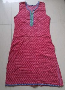 Pink Printed Sleeveless Kurta