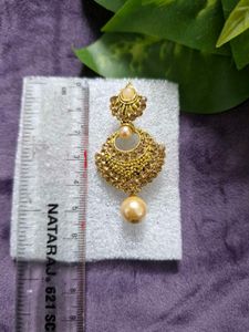 Stunning Antique Gold Earrings with Pearls