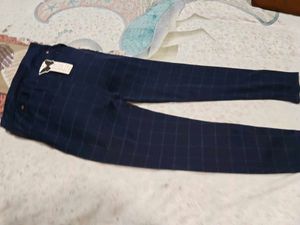 s Classic Navy Plaid Pants new with tags