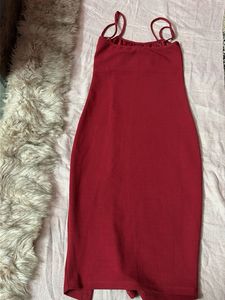 Chic Red Bodycon Midi Dress