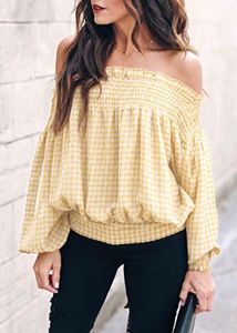 Off-Shoulder plaid Top