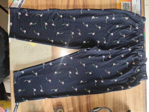 Discount On Sweet Touch Floral Print Capri