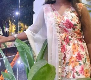 Floral Print Top & Dupatta Set