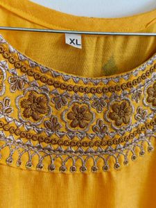 Yellow Kurta Set with Diamond Pattern