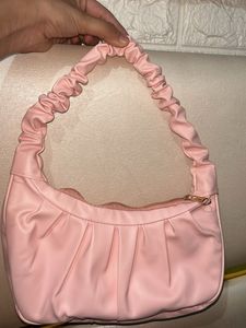 Chic Pink Ruched Shoulder Bag