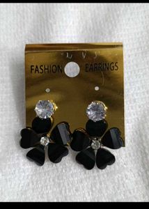 Combo of butterfly claw with earring