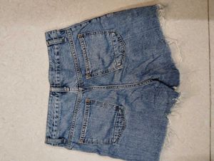 Trendy High-Waisted Denim Shorts✨