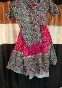 Traditional Pink Bandhani Chaniya Choli Set |