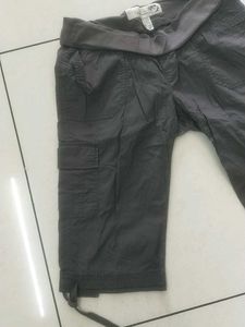 Women's Cargo Capri Pants