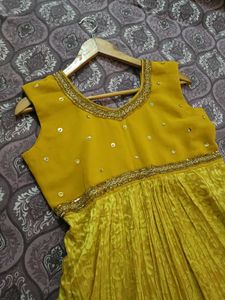 Elegant Yellow Embroidered Kurta Set