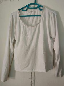 Chic White Long-Sleeve Top with Lace Trim