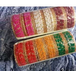 Assorted Bangle Set