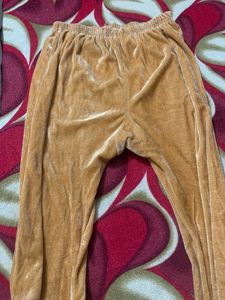 Beautiful Kurta Set With  Freebie