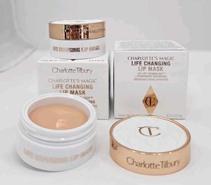Charlotte Tilbury Sleeping Lip Mask