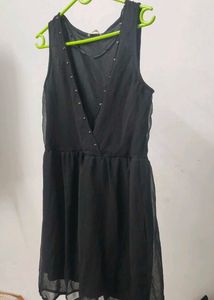 Chic Black Sleeveless Party Dress