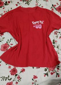 Red Back Print T-Shirt