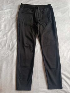 Uniqlo Black Slim Fit Pants