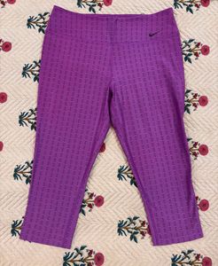 Nike Capri Leggings
