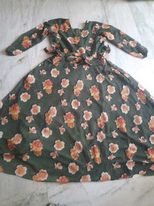 Boutique Piece, Floral Silk Gown
