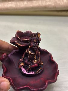 krishna idol with dhoop stand