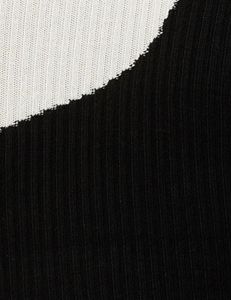 Colour block Black &amp; White Ribbed Knit Top