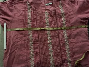 Akkriti Chic Embroidered Top